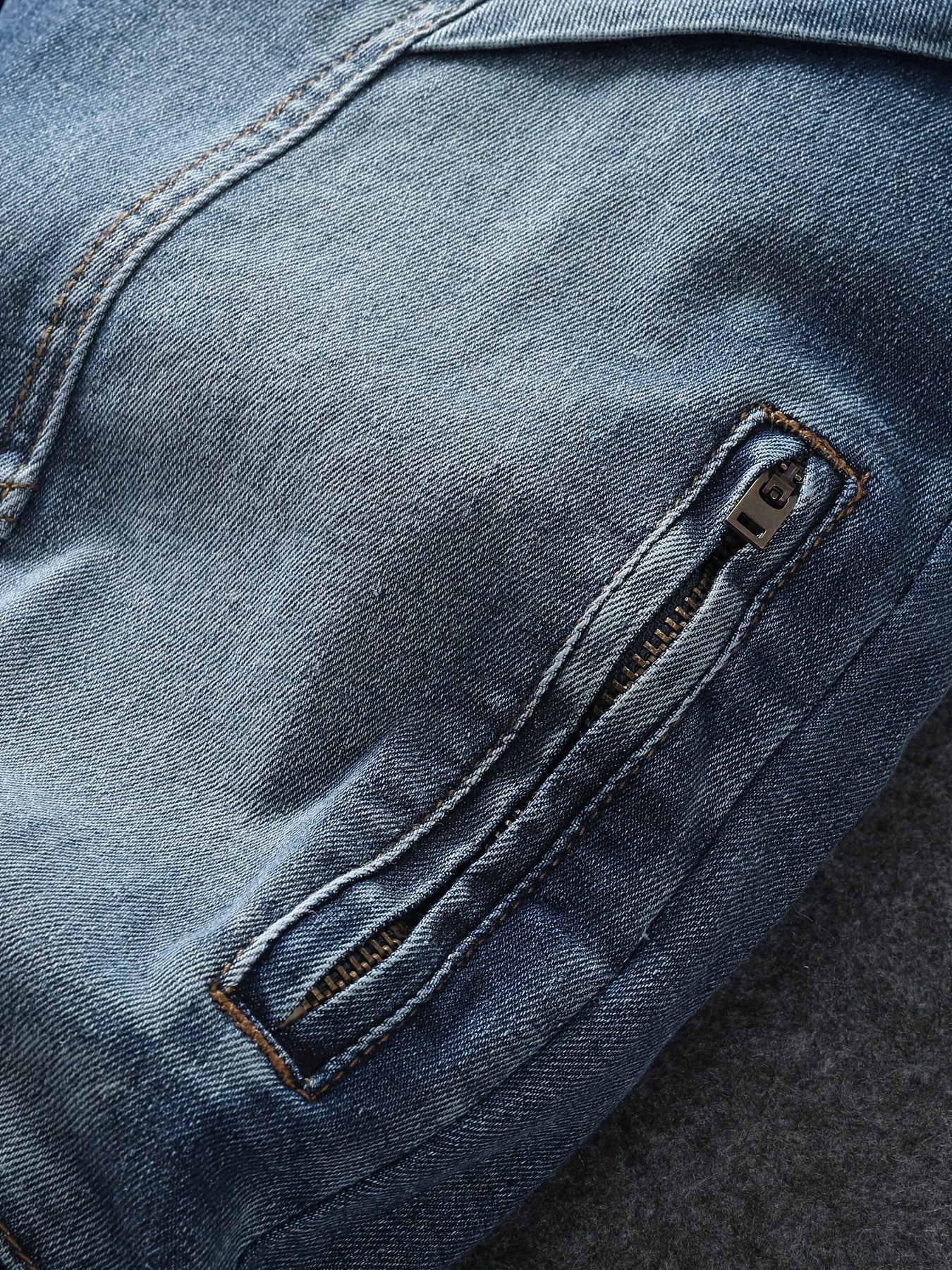 Men's Slim Fit Stretch Jeans - Washed, Bleached, Distressed, Panelled Design, Stylish Workwear, Practical And Wearable, Machine Washable All-season Jeans