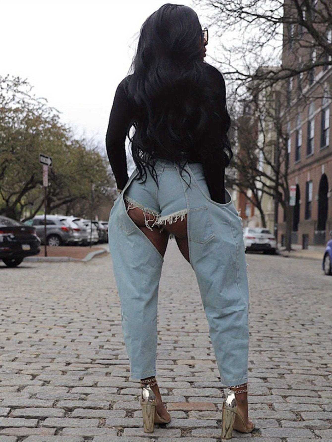 [Vintage Y2K Streetwear Jeans] Vintage Distressed Women's Y2K Streetwear Jeans | Non-See-Through Ripped Denim Pants with Button Closure, Loose Fit for Everyday & Formal Outfits - Fall/Winter Casual Pants, Fall Fashion, Street