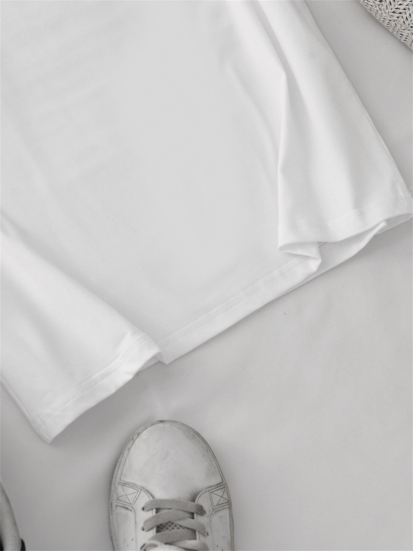 [Printed Cowboy T-Shirt] Printed Cowboy Boots And Hat V-Neck T-Shirt | Standard Size