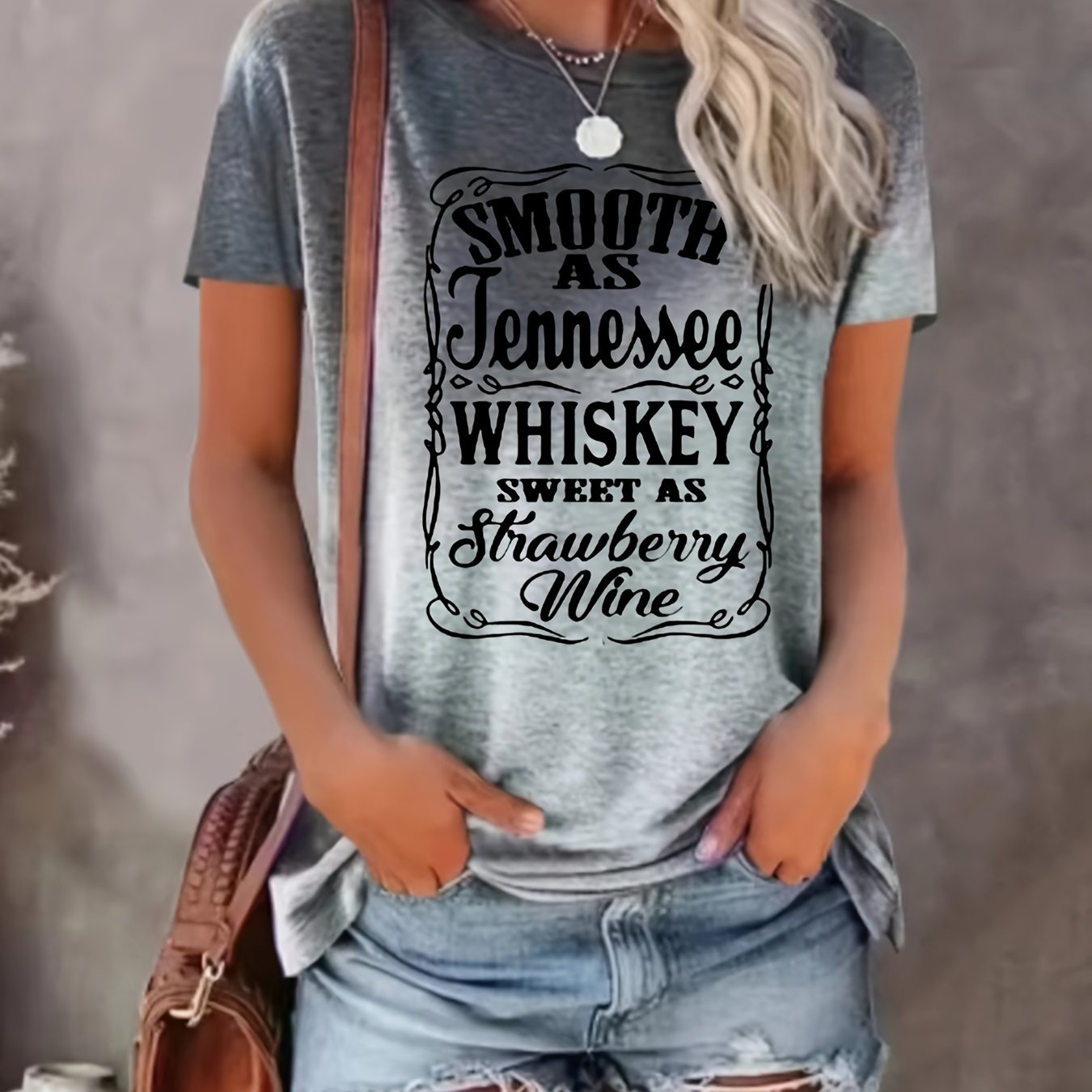 [Soft Graphic Tee] Soft Women's Casual Graphic T-Shirt | "Smooth as Tennessee Whiskey" Letter Print, Round Neck Short Sleeve Tee, Machine Washable All-Season Top for Casual Attire