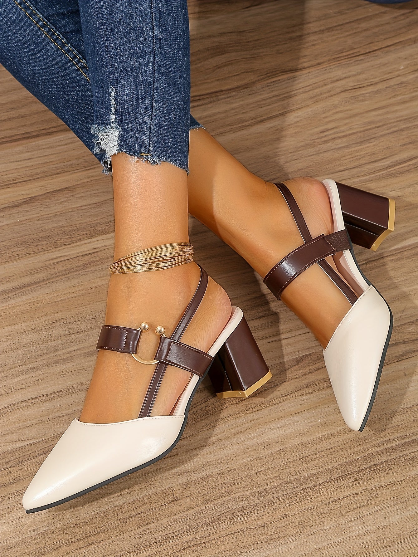 [Thick Heel Sandals] Medium Heel Ladies Pointed Toe Baotou Thick Heel Fashion Sandals Versatile Shoes
