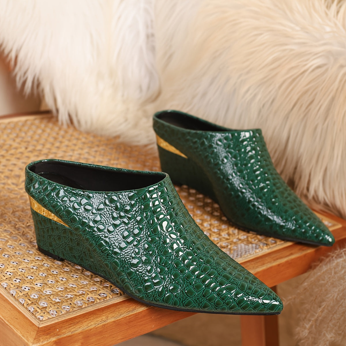 1 Pair Of Wedge Sandals, Stone Pattern, Blue And Green Wedge Shoes, Large Size Simple, One Foot Pedal, Pointed Toe Deep Mouth, Four Seasons Shoes, European And American Style, Goddess Shoes, Versatile Large Size Shoes, Wedge