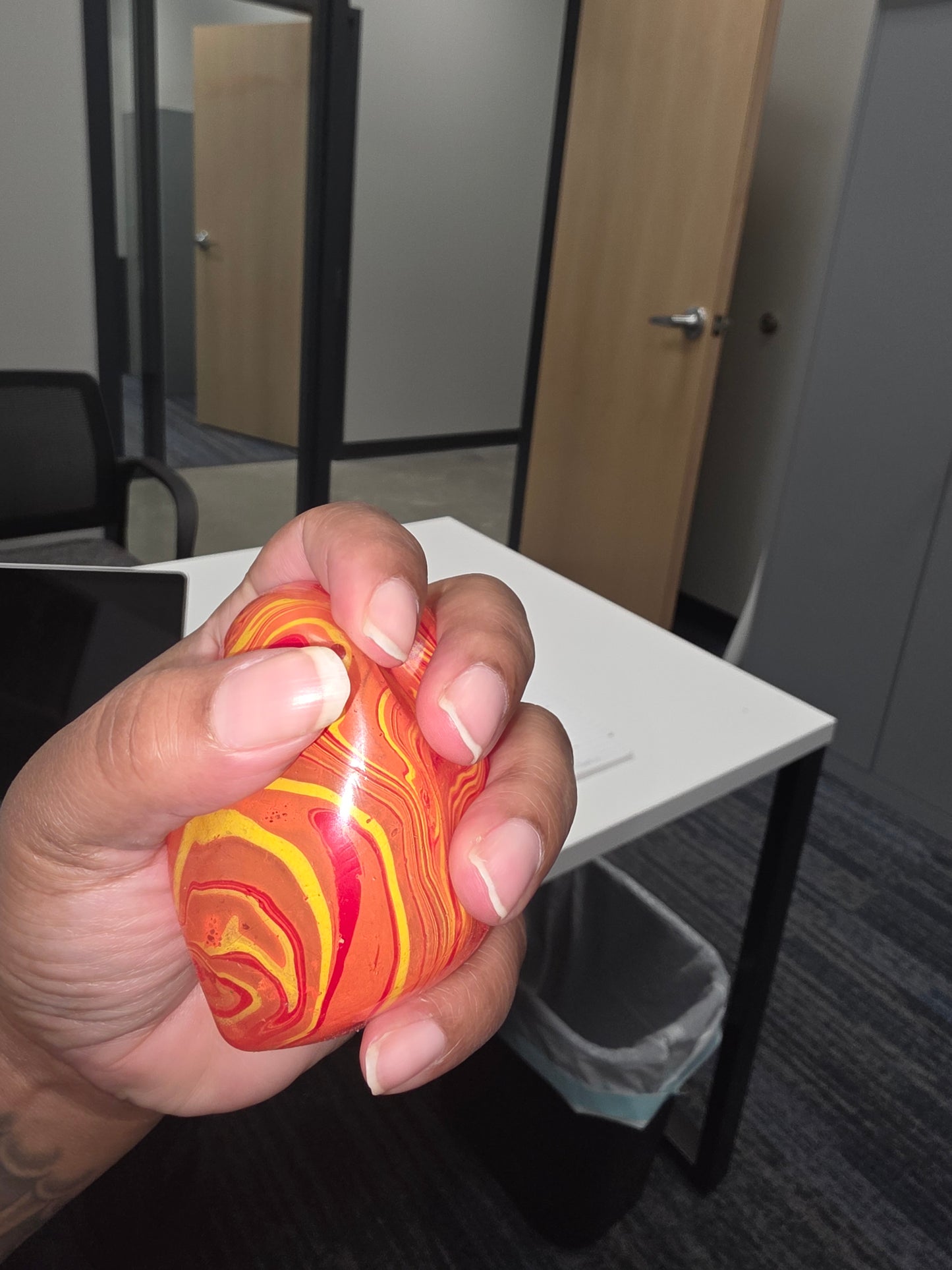 Kalm Cube Sensory Squeeze Toy 💜